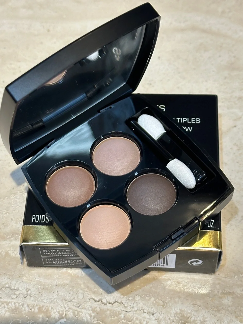 CHANEL LES 4 OMBRES MULTI-EFFECT QUADRA EYESHADOW - 308 CLAIR-OBSCUR